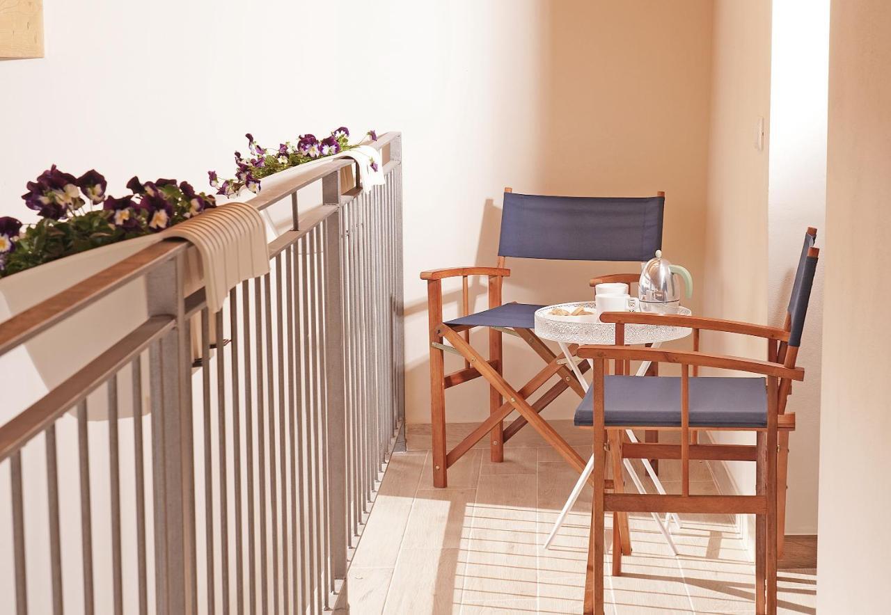 Apartments Villa Bougainville Сан-Феличе-дель-Бенако Экстерьер фото