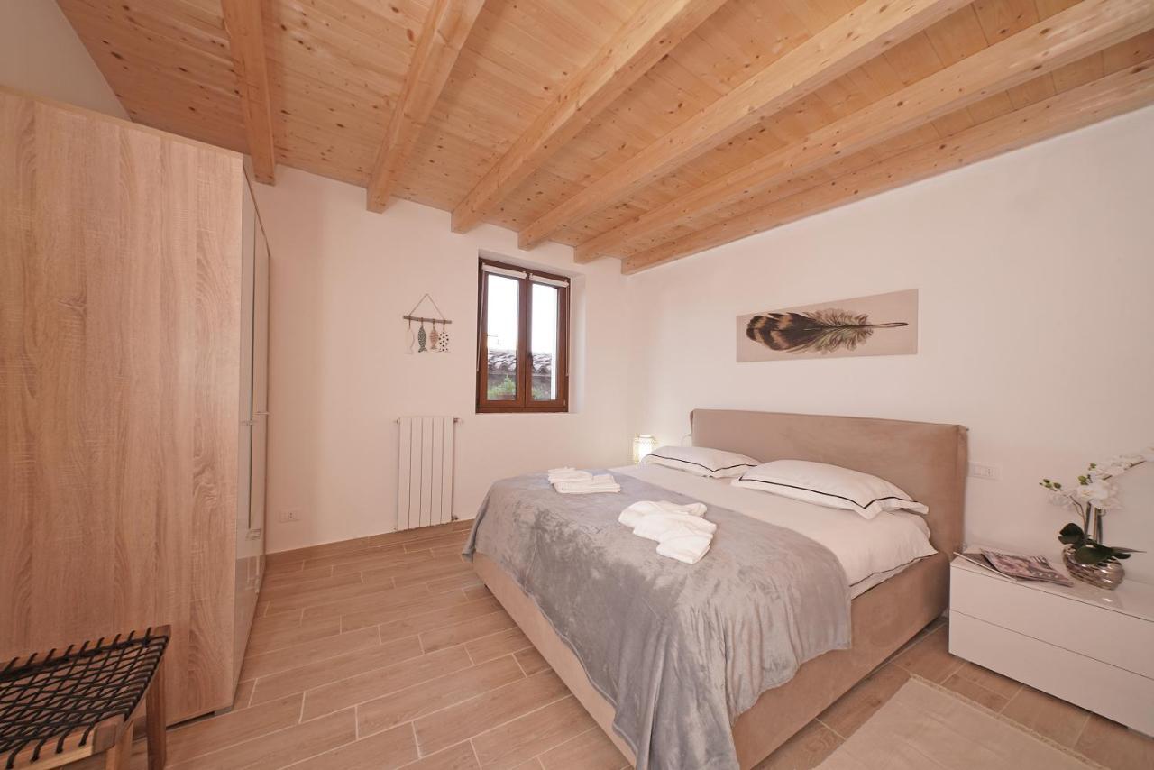 Apartments Villa Bougainville Сан-Феличе-дель-Бенако Экстерьер фото